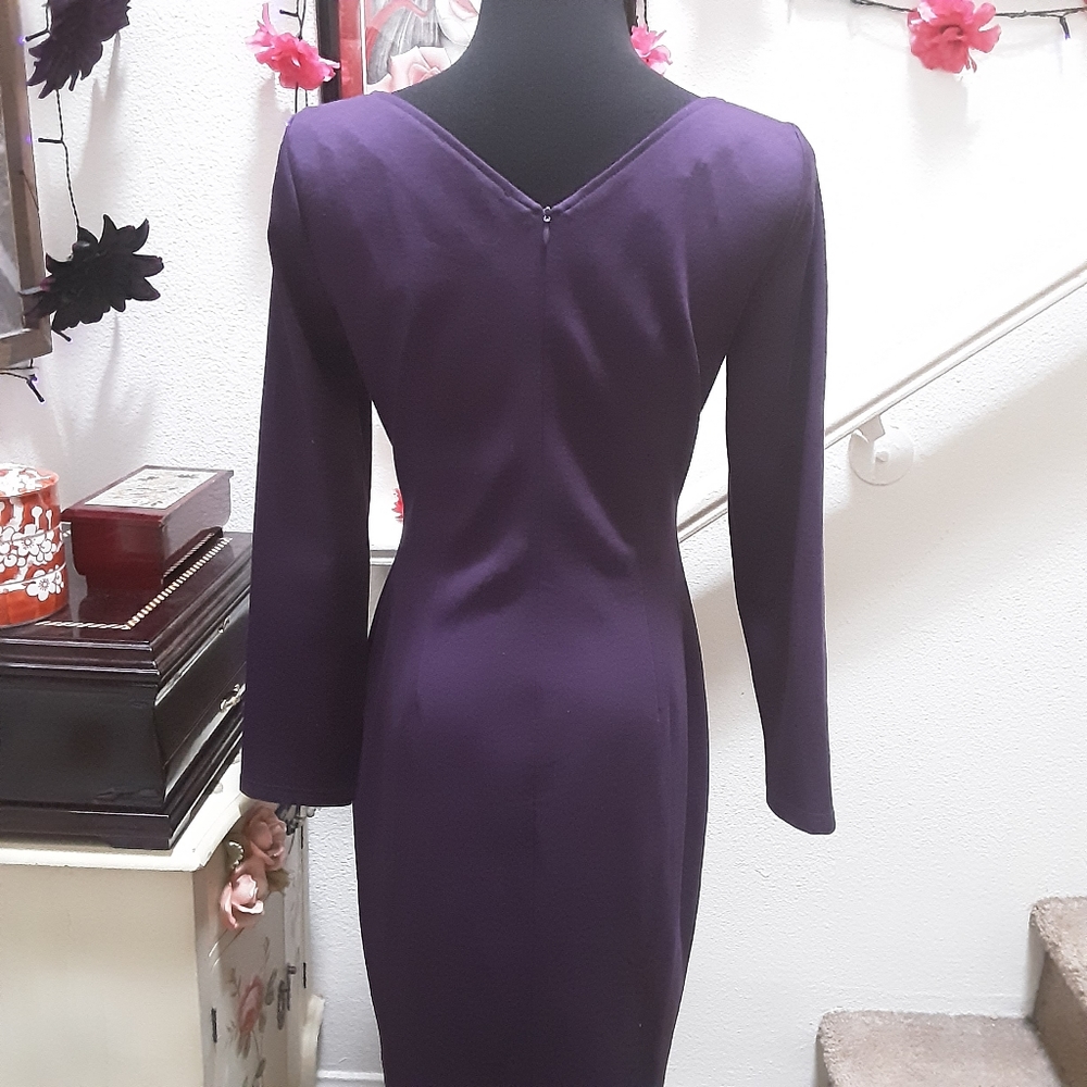 Pin-Up Dress - Picture 4 of 5